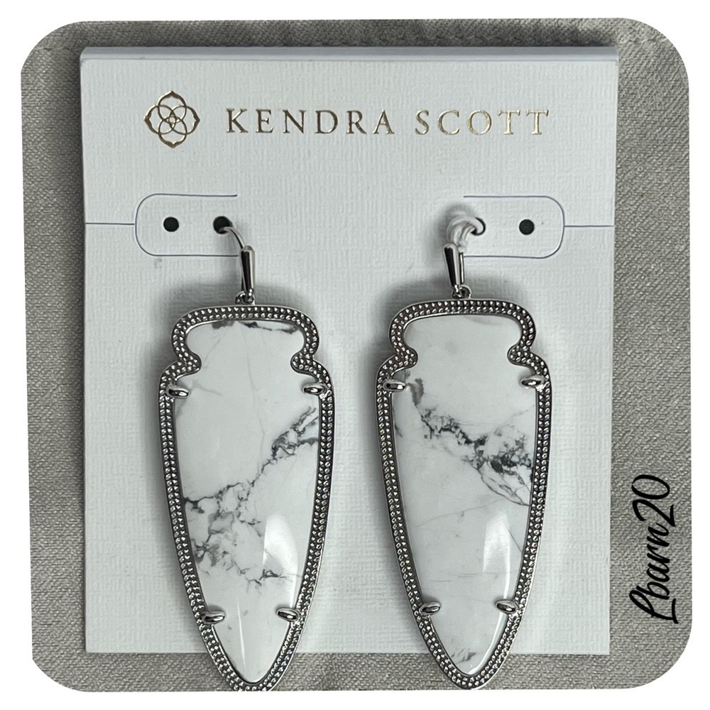 Kendra Scott Skylar Earrings Howlite Silver Arrowhead Earrings Rare NWT.